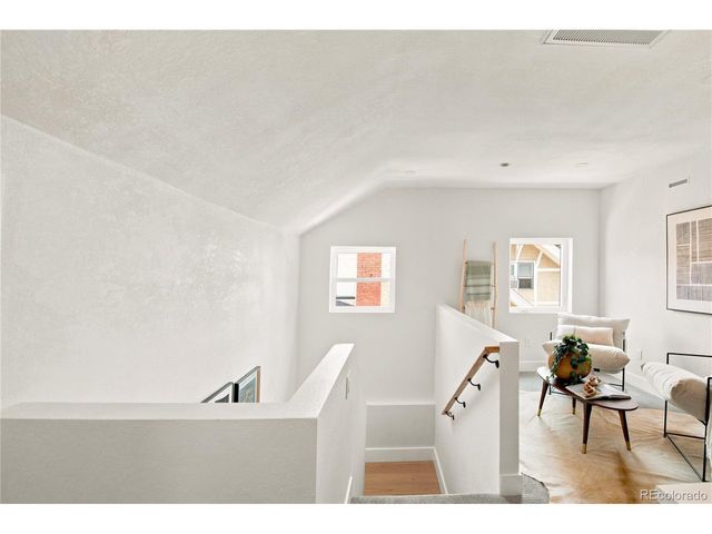625 Cook St, Denver, CO 80206
