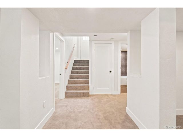 625 Cook St, Denver, CO 80206