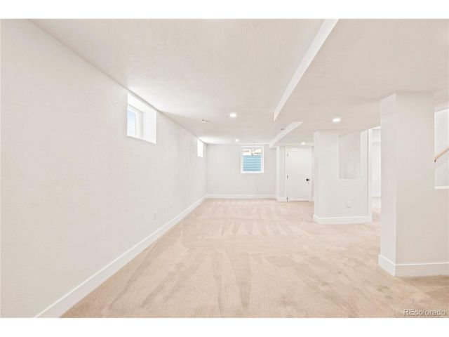 625 Cook St, Denver, CO 80206