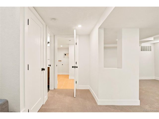 625 Cook St, Denver, CO 80206
