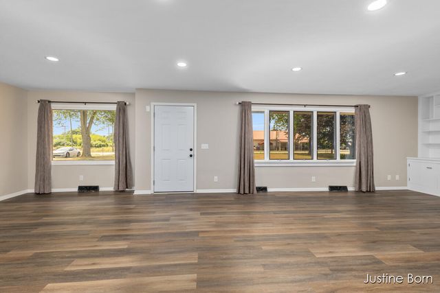 12536 Mason Drive, Grant, MI 49327