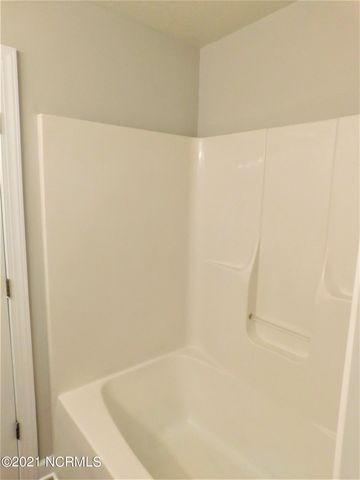 804 Springwood Drive, Jacksonville, NC 28546