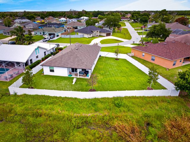 6723 NW Dorothy Street, Port St. Lucie, Port St Lucie, FL 34983