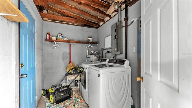 631 CAROLYN DRIVE, Lakeland, FL 33803