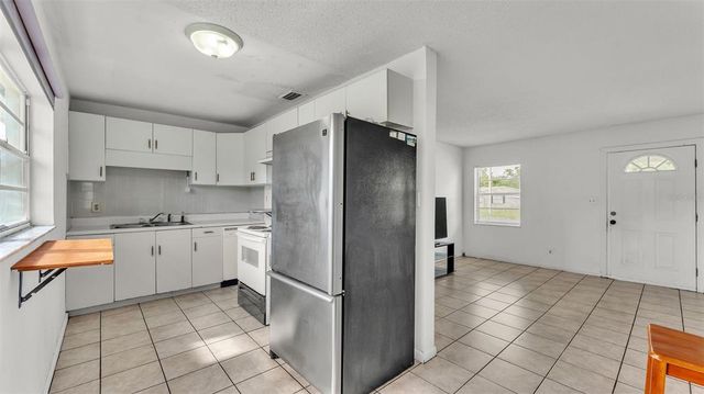 631 CAROLYN DRIVE, Lakeland, FL 33803
