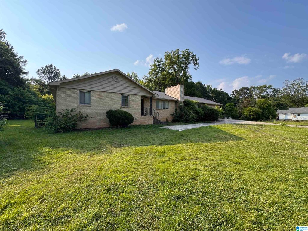 8664 OLD HIGHWAY 75, Pinson, AL 35126