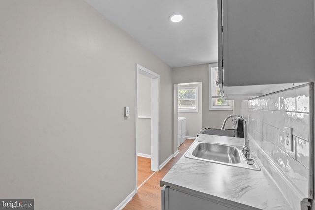 3427 RAVENWOOD AVE, Baltimore, MD 21213