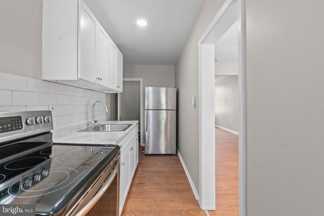 3427 RAVENWOOD AVE, Baltimore, MD 21213