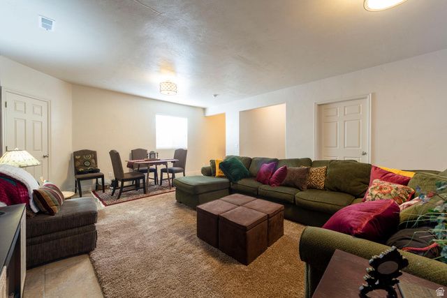 4681 W PALE MOON LN, South Jordan, UT 84009