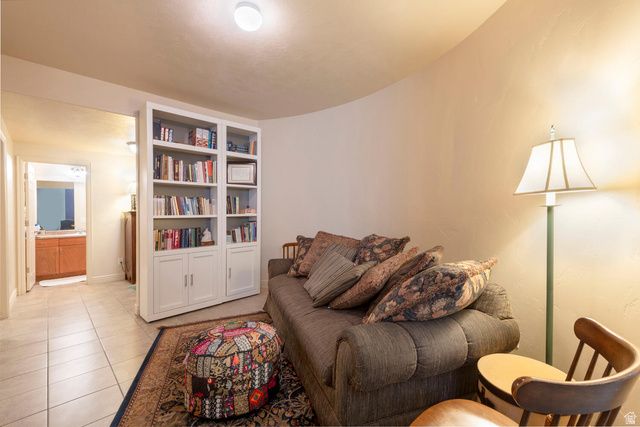 4681 W PALE MOON LN, South Jordan, UT 84009