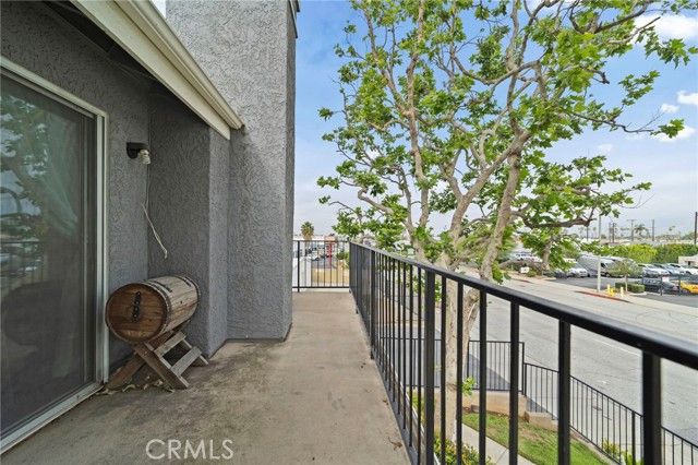 740 E San Bernardino Road 2, Covina, CA 91723