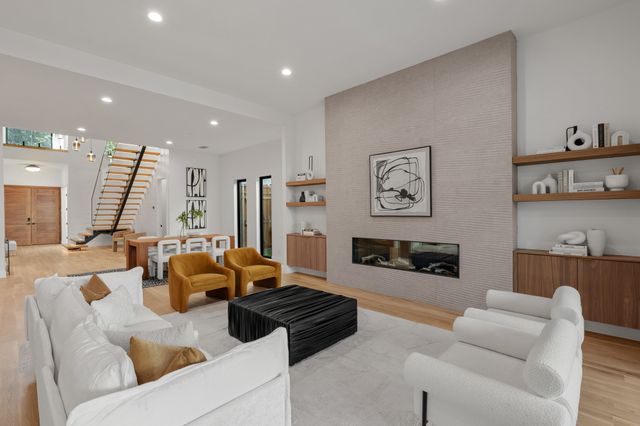 6231 McCommas Boulevard, Dallas, TX 75214