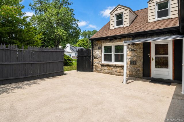 6 Truman Avenue, Yonkers, NY 10703