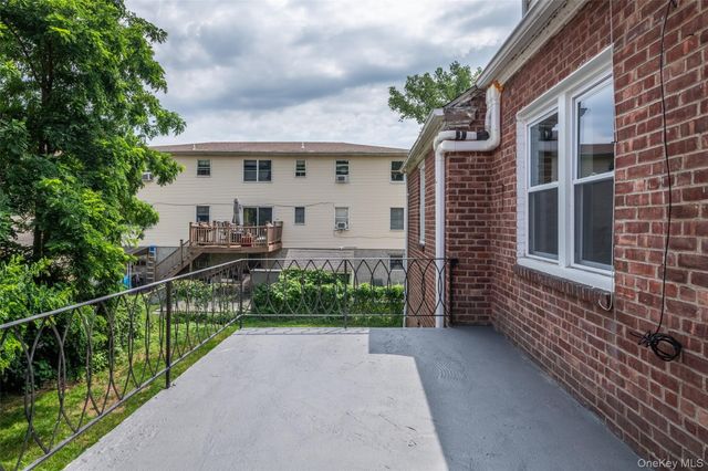 6 Truman Avenue, Yonkers, NY 10703