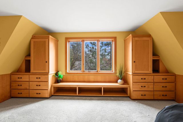 1525 E Westminster Ln, Spokane, WA 99223