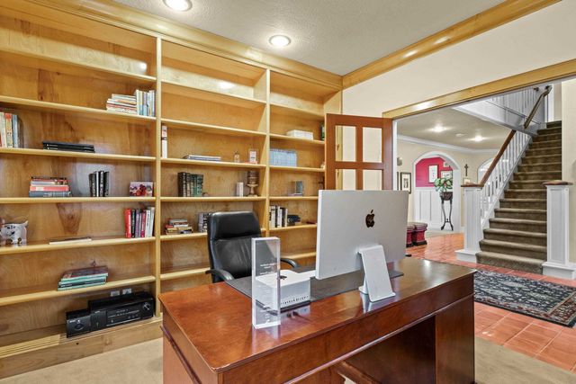 1525 E Westminster Ln, Spokane, WA 99223