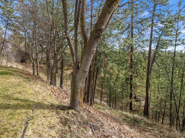 1525 E Westminster Ln, Spokane, WA 99223