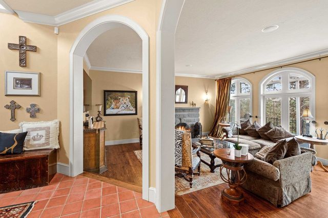 1525 E Westminster Ln, Spokane, WA 99223