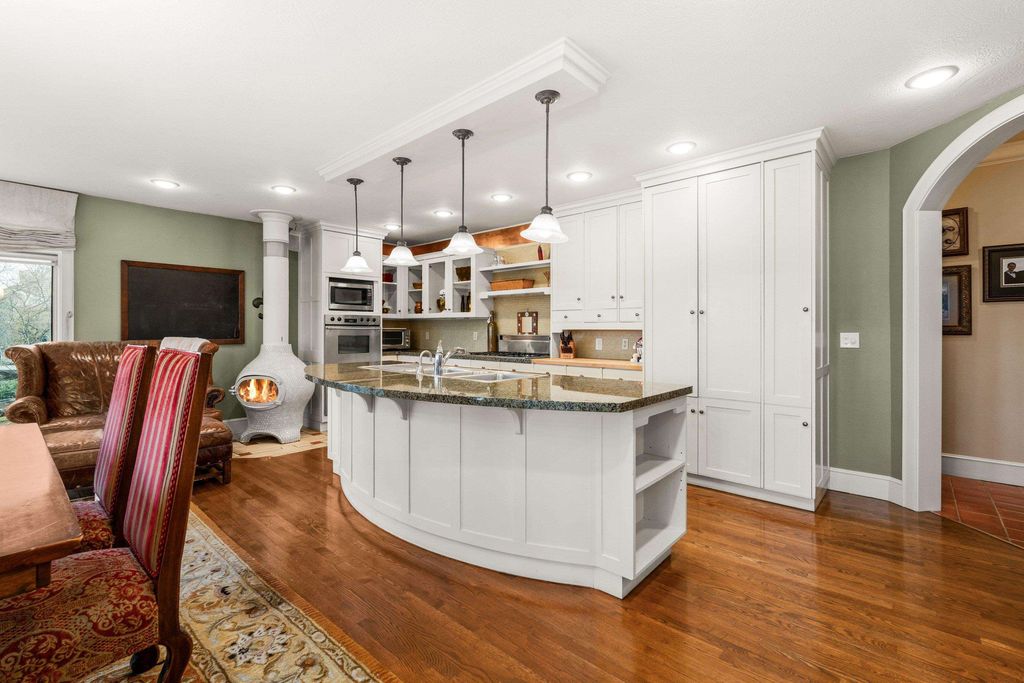 1525 E Westminster Ln, Spokane, WA 99223 photo 11