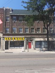 3920 N Broadway Street 302, Chicago, IL 60613
