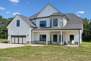 3393 Slayden Marion Rd, Cumberland Furnace, TN 37051