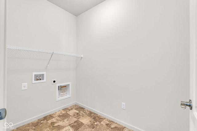 4727 Lilac Drive, Plainfield, IN 46168
