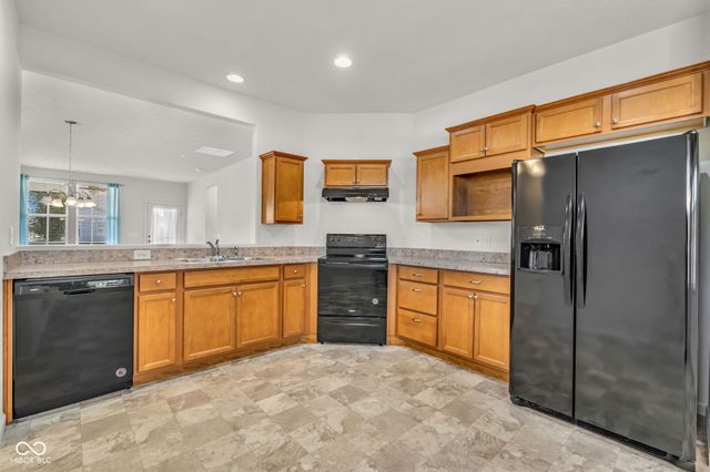 4727 Lilac Drive, Plainfield, IN 46168