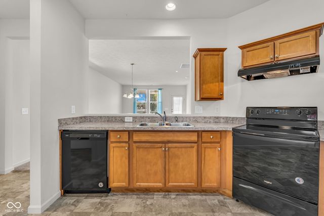 4727 Lilac Drive, Plainfield, IN 46168
