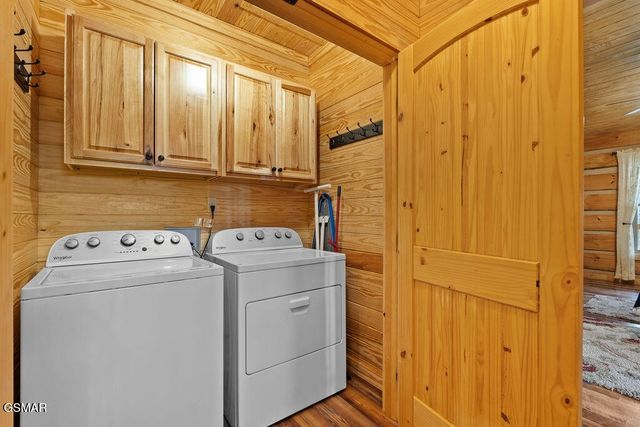 3393 Grand Country Drive, Cosby, TN 37722