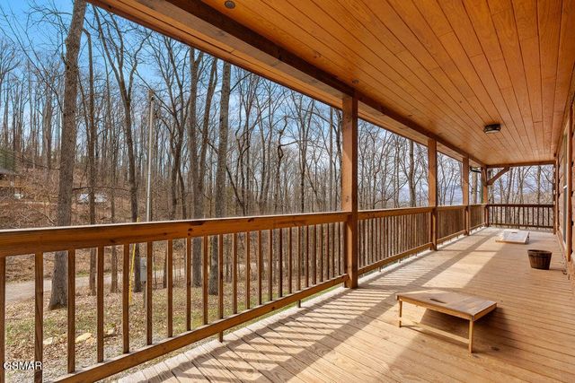 3393 Grand Country Drive, Cosby, TN 37722