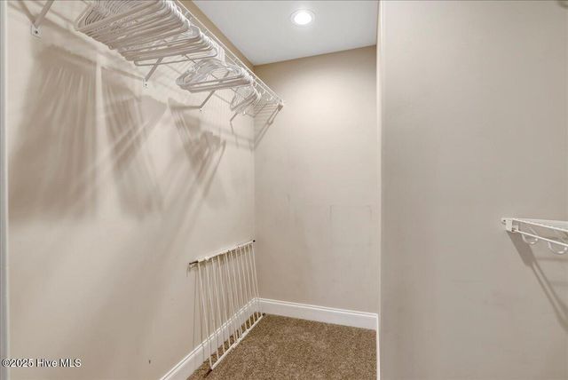 812 Winding Oak Way, Clayton, NC 27520