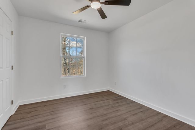 153 Poling Dr, Pulaski, TN 38478