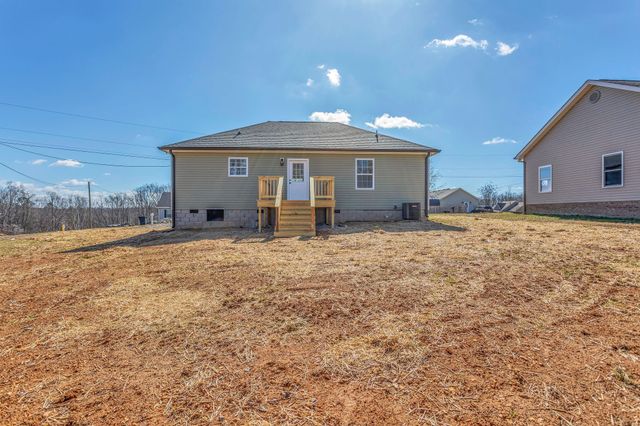 153 Poling Dr, Pulaski, TN 38478