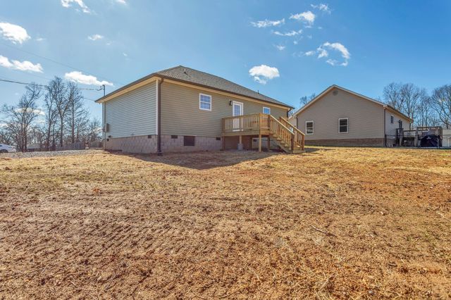 153 Poling Dr, Pulaski, TN 38478