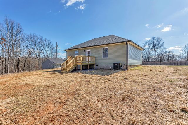 153 Poling Dr, Pulaski, TN 38478
