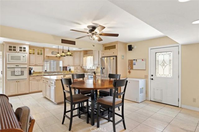 11116 Wayfield Road, Riverside, CA 92505