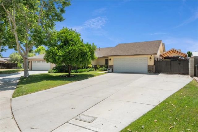 11116 Wayfield Road, Riverside, CA 92505