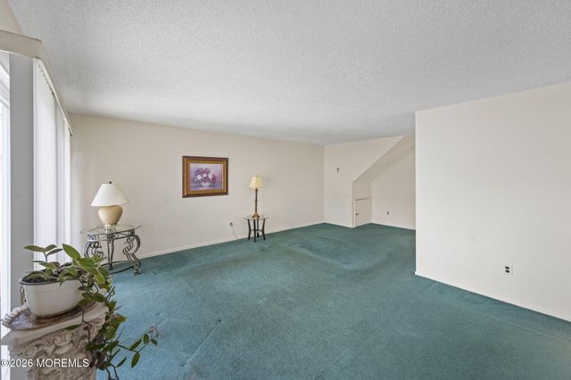 46 Greenwood Drive, Freehold, NJ 07728