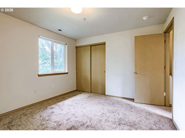2539 Se 141ST Ave 2, Portland, OR 97236
