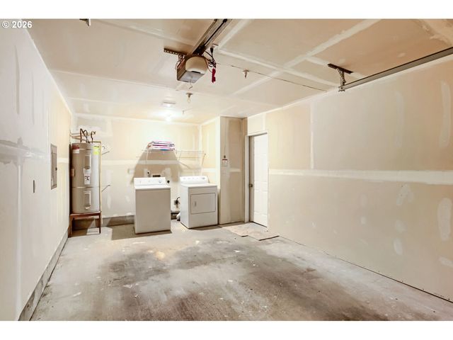 2539 Se 141ST Ave 2, Portland, OR 97236
