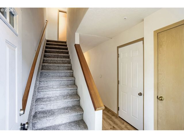 2539 Se 141ST Ave 2, Portland, OR 97236