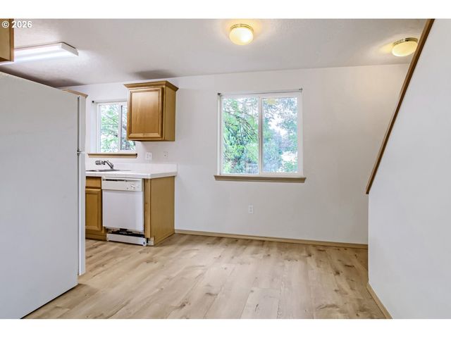 2539 Se 141ST Ave 2, Portland, OR 97236