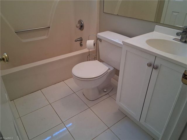 3607 McCuiston Road 64, Greensboro, NC 27407