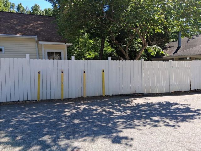 3607 McCuiston Road 64, Greensboro, NC 27407