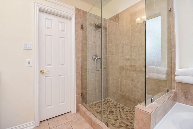 12558 Country Arbor Lane, Houston, TX 77041