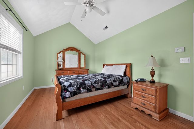 78 Fairway Dr 78, Tewksbury, MA 01876