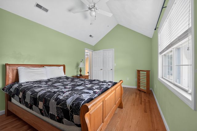 78 Fairway Dr 78, Tewksbury, MA 01876