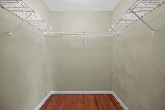 78 Fairway Dr 78, Tewksbury, MA 01876