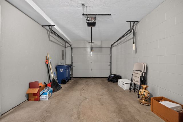 78 Fairway Dr 78, Tewksbury, MA 01876