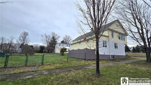 250 Townsend Street, Dunkirk, NY 14048